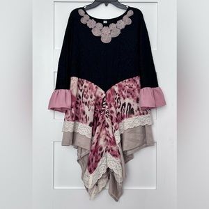 Women’s Modest Top